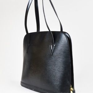 Louis Vuitton black “Epi” leather shoulder bag.